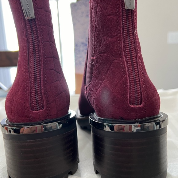 Vince Camuto Leather Suede Chelsea Boots - Kelivena - Picture 2 of 10